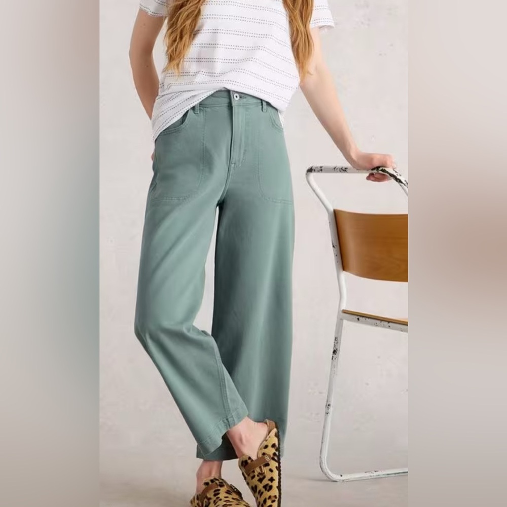 White Stuff Tia Wide Leg Cropped Jeans - NWT - Size 6 Green Wide-Leg Pants